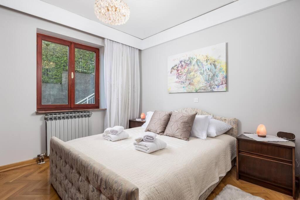 Deluxe Apartment Ana 100 M From The Beach Opatija Exterior foto